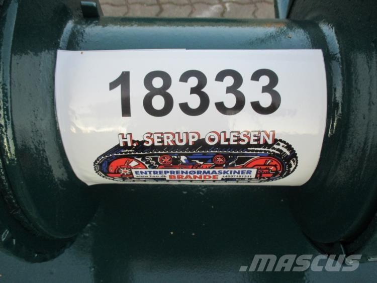  Spil, mek. til 5/8 kædetræk Guinchos, elevadores e elevações de materiais
