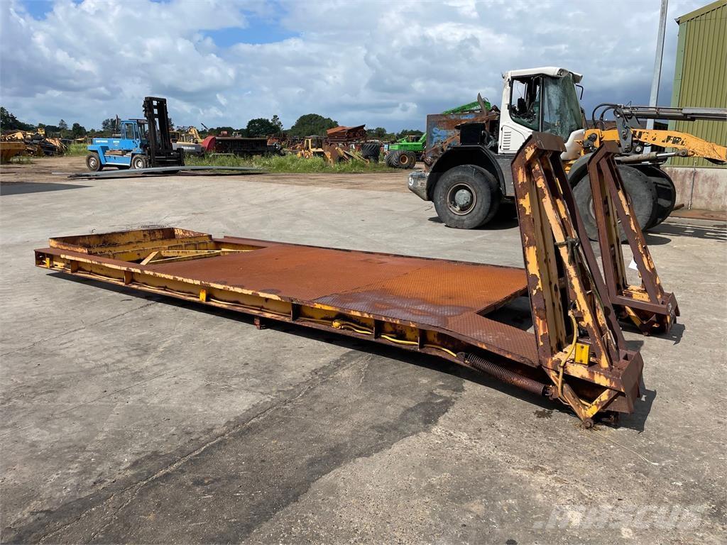  Trailerbund med slidsker Semi Reboques Carga Baixa