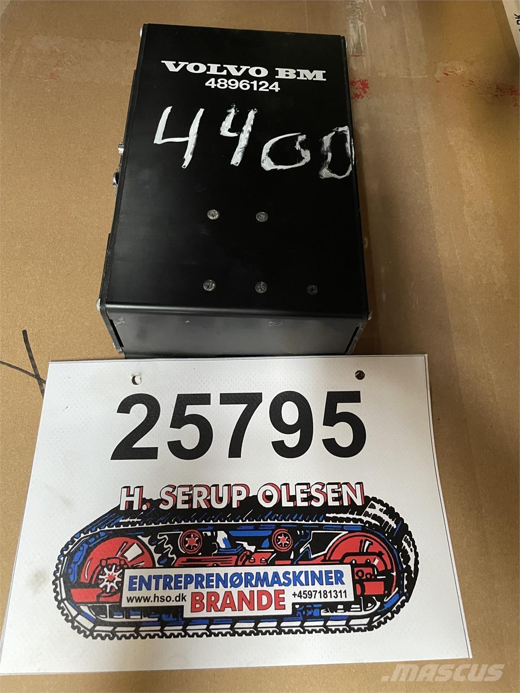 Volvo 4400 El-box Electrónica