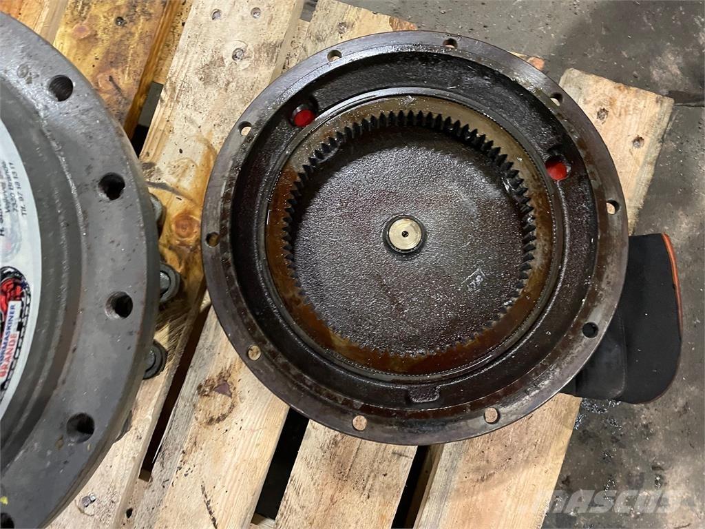 Volvo EC230B Køregear Transmissăo