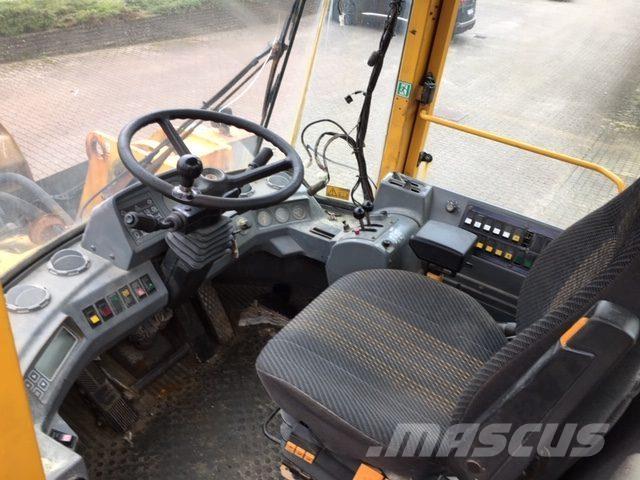 Volvo L120C til ophug Carregadeiras de rodas