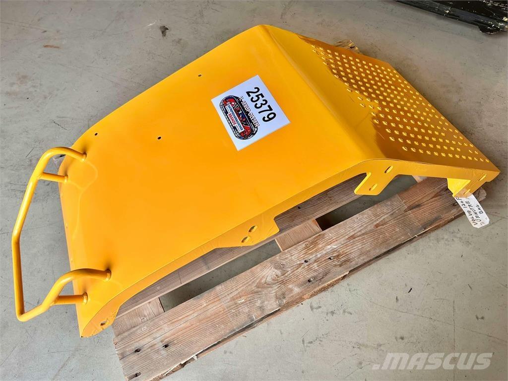 Volvo L120F bagskærm Outros componentes