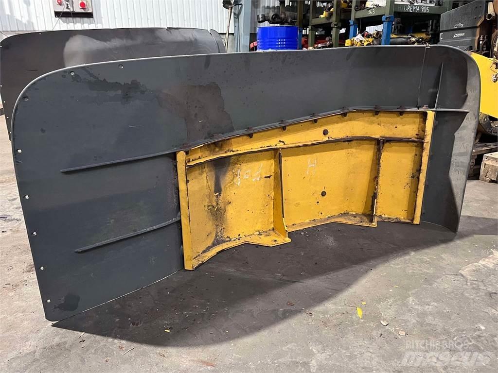 Volvo L120F frontskærm Outros componentes