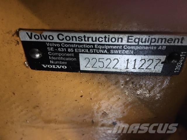 Volvo L180E Transmission Transmissăo