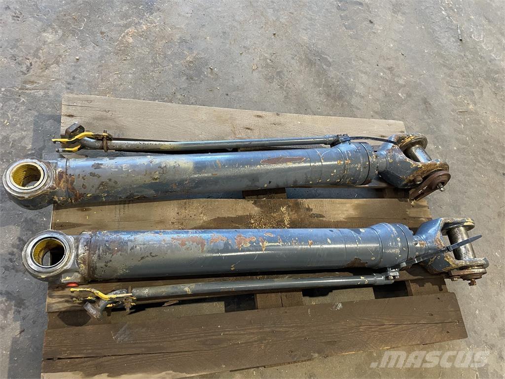 Volvo L70B løftecylinder Hidráulica