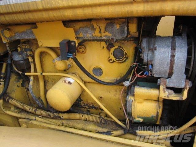 Volvo MK 692 - til ophug Gruas Todo terreno