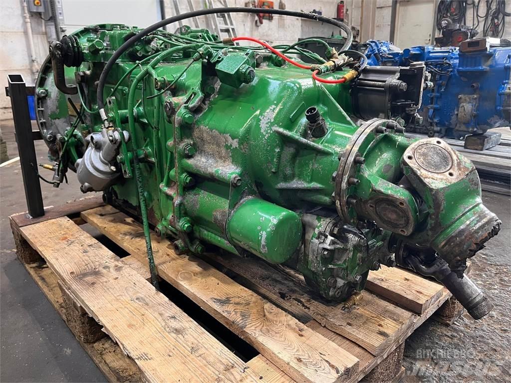 Volvo SR1700 transmission Transmissăo