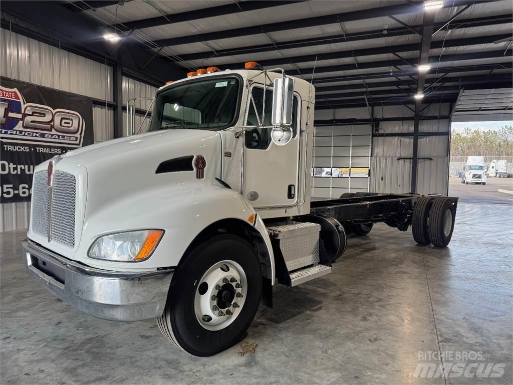 Kenworth T270 Camiões de chassis e cabine