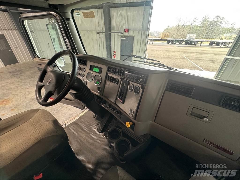 Kenworth T270 Camiões de chassis e cabine