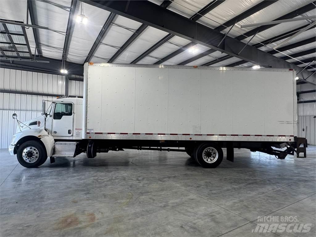 Kenworth T270 Caminhões de caixa fechada