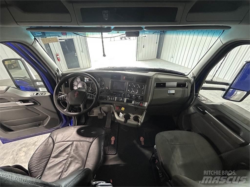 Kenworth T680 Cavalos Mecânicos