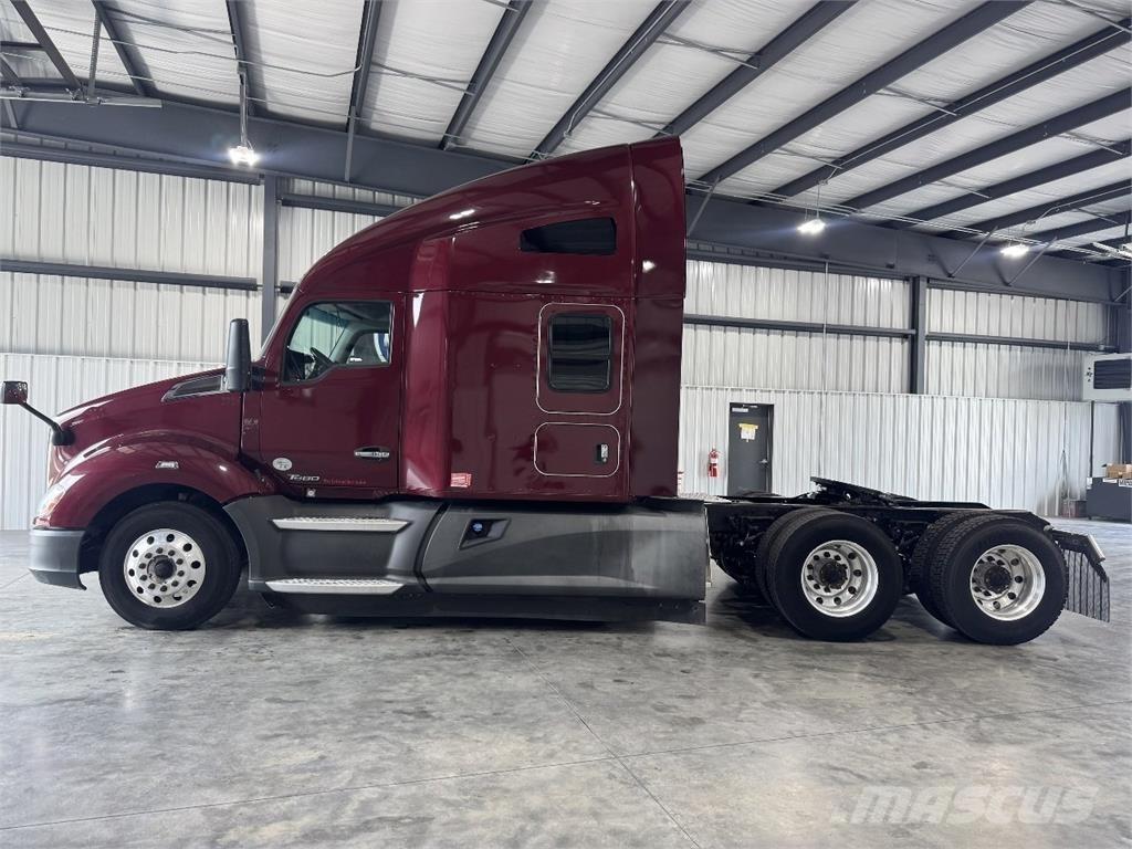 Kenworth T680 Cavalos Mecânicos