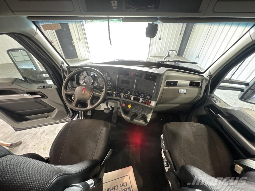 Kenworth T680 Cavalos Mecânicos