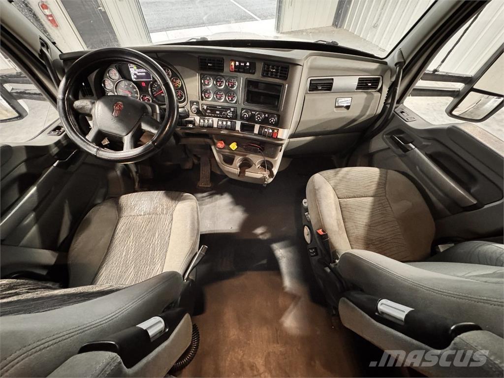 Kenworth T680 Cavalos Mecânicos