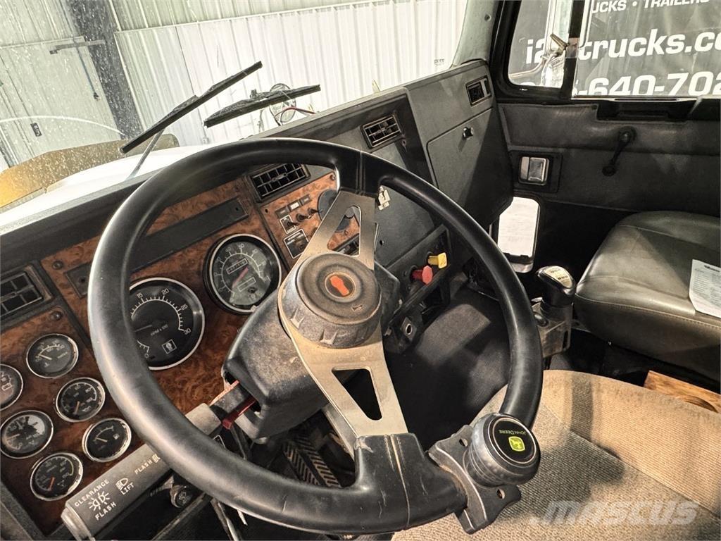 Kenworth T800 Cavalos Mecânicos