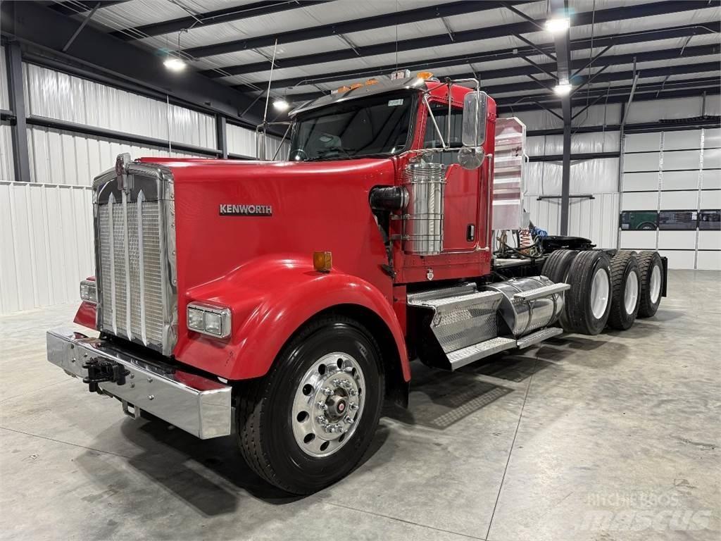 Kenworth W900L Cavalos Mecânicos