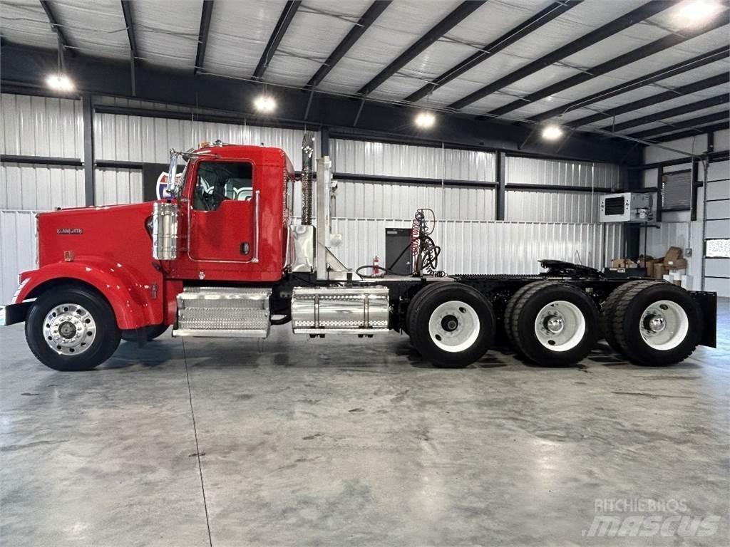 Kenworth W900L Cavalos Mecânicos