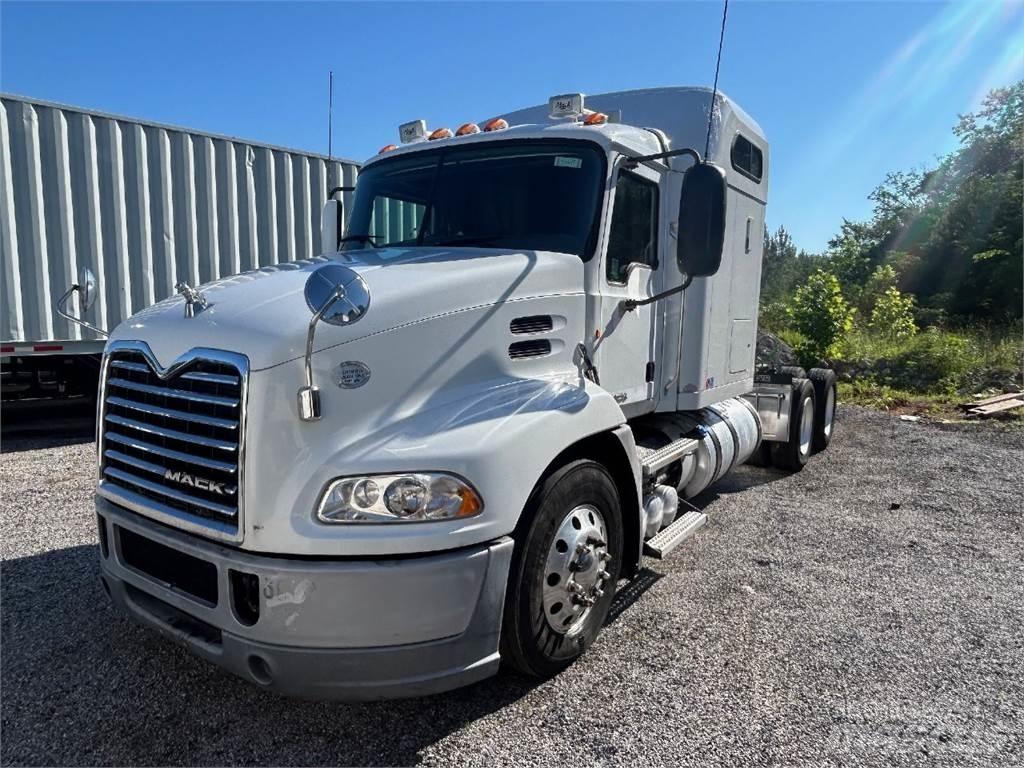 Mack CXU613 Cavalos Mecânicos