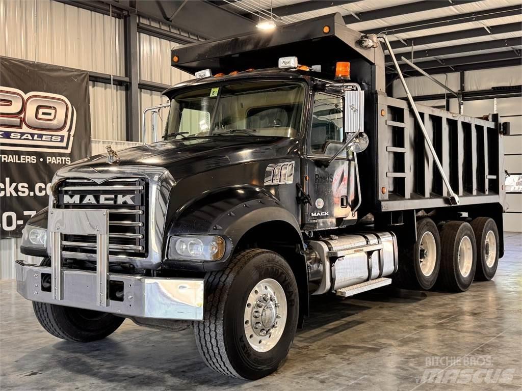 Mack GU713 Camiões basculantes