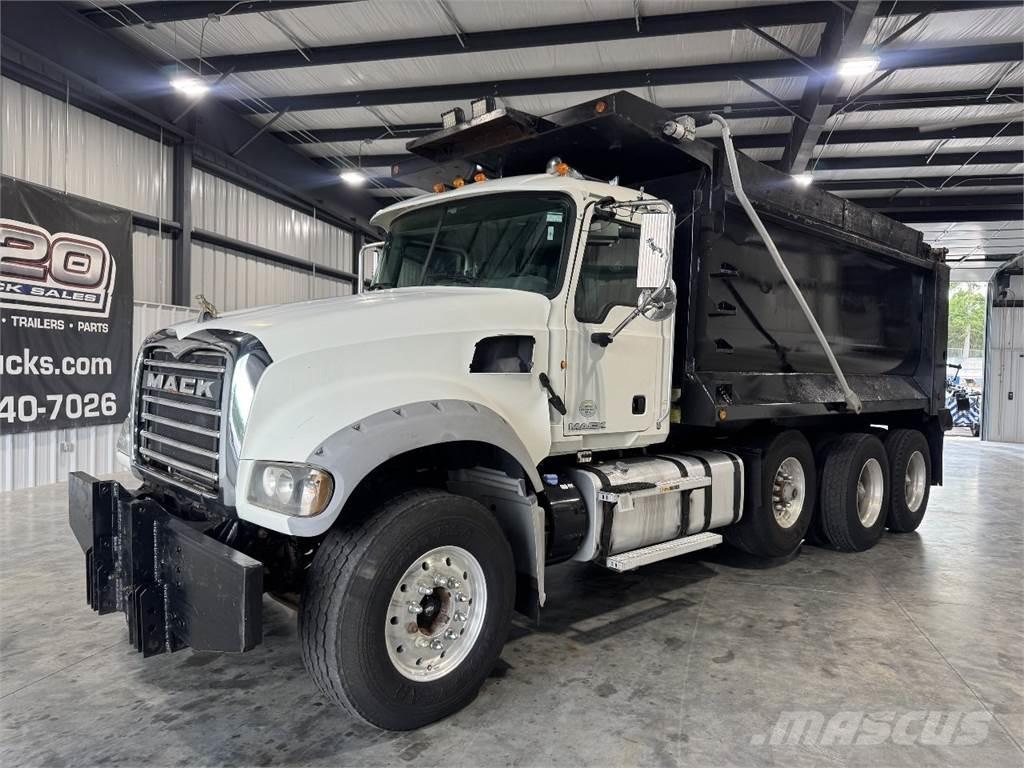 Mack GU713 Camiões basculantes