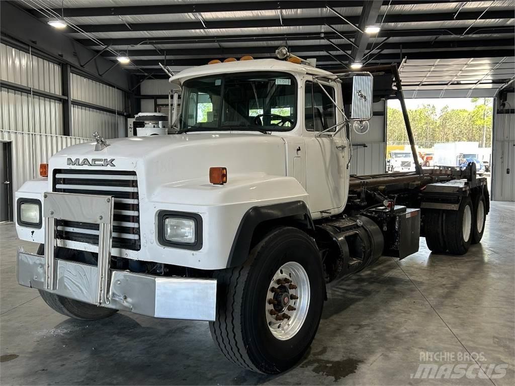 Mack RD688S Camiões porta-contentores