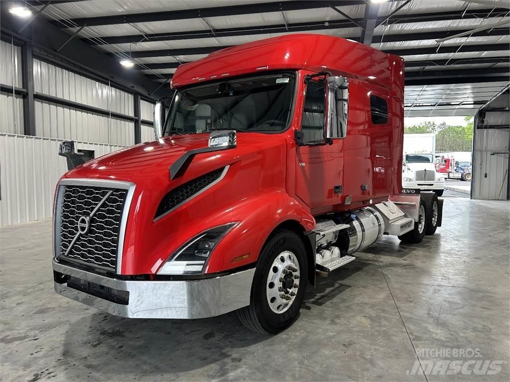 Volvo VNL64T740 Cavalos Mecânicos