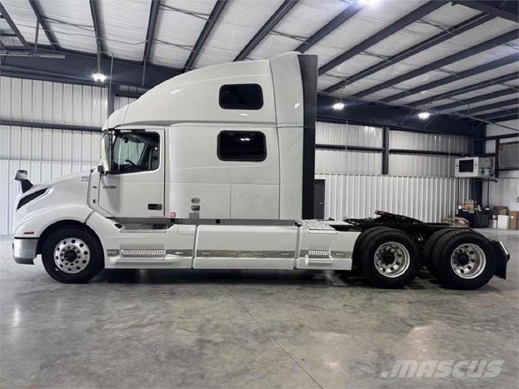 Volvo VNL860 Cavalos Mecânicos