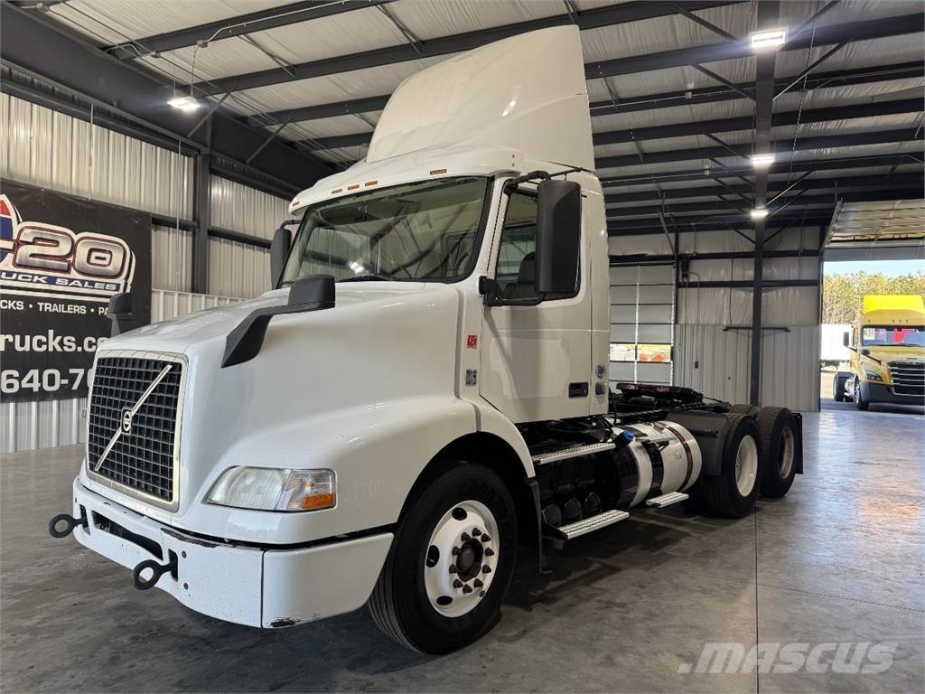 Volvo VNM Cavalos Mecânicos