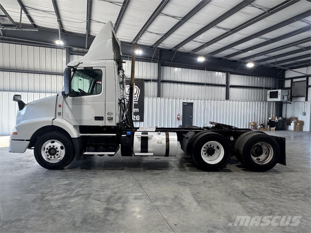 Volvo VNM Cavalos Mecânicos