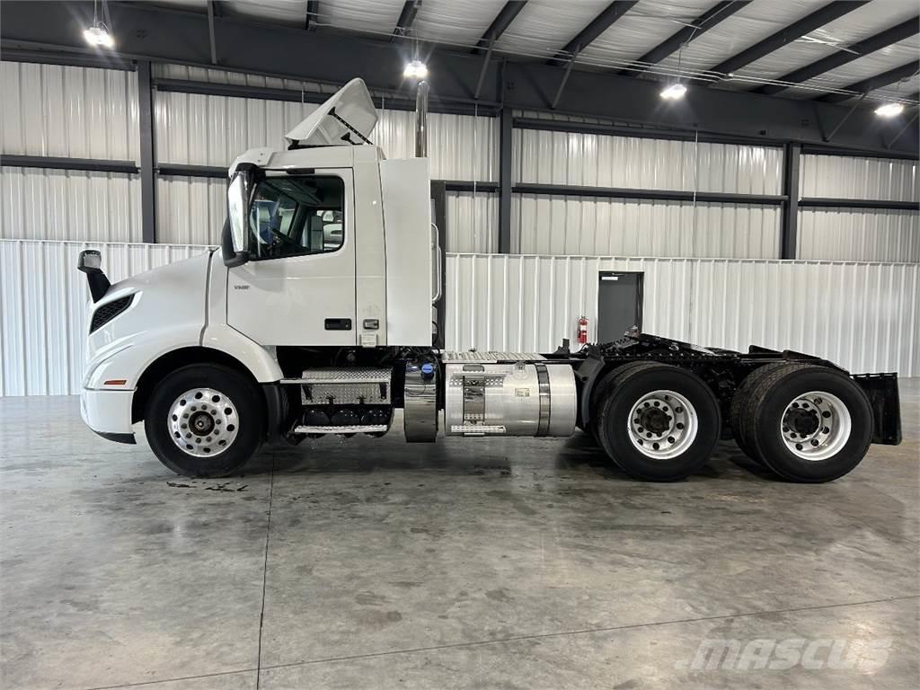 Volvo VNR64T300 Cavalos Mecânicos
