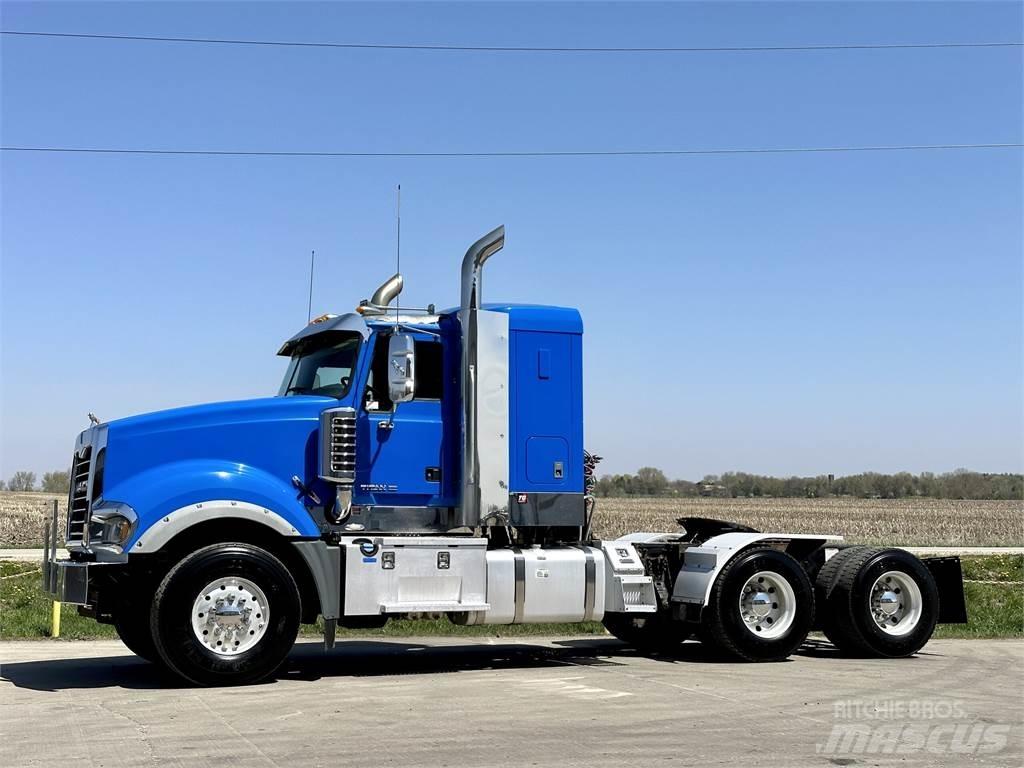 Mack Titan TD713 Cavalos Mecânicos