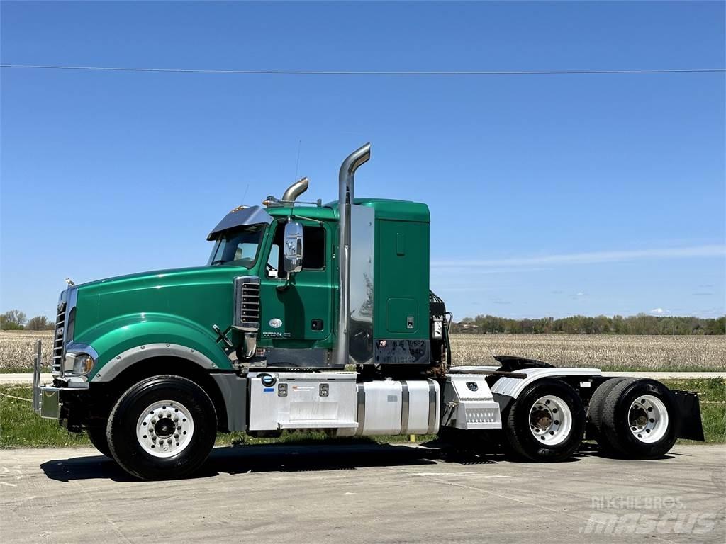 Mack Titan TD713 Cavalos Mecânicos