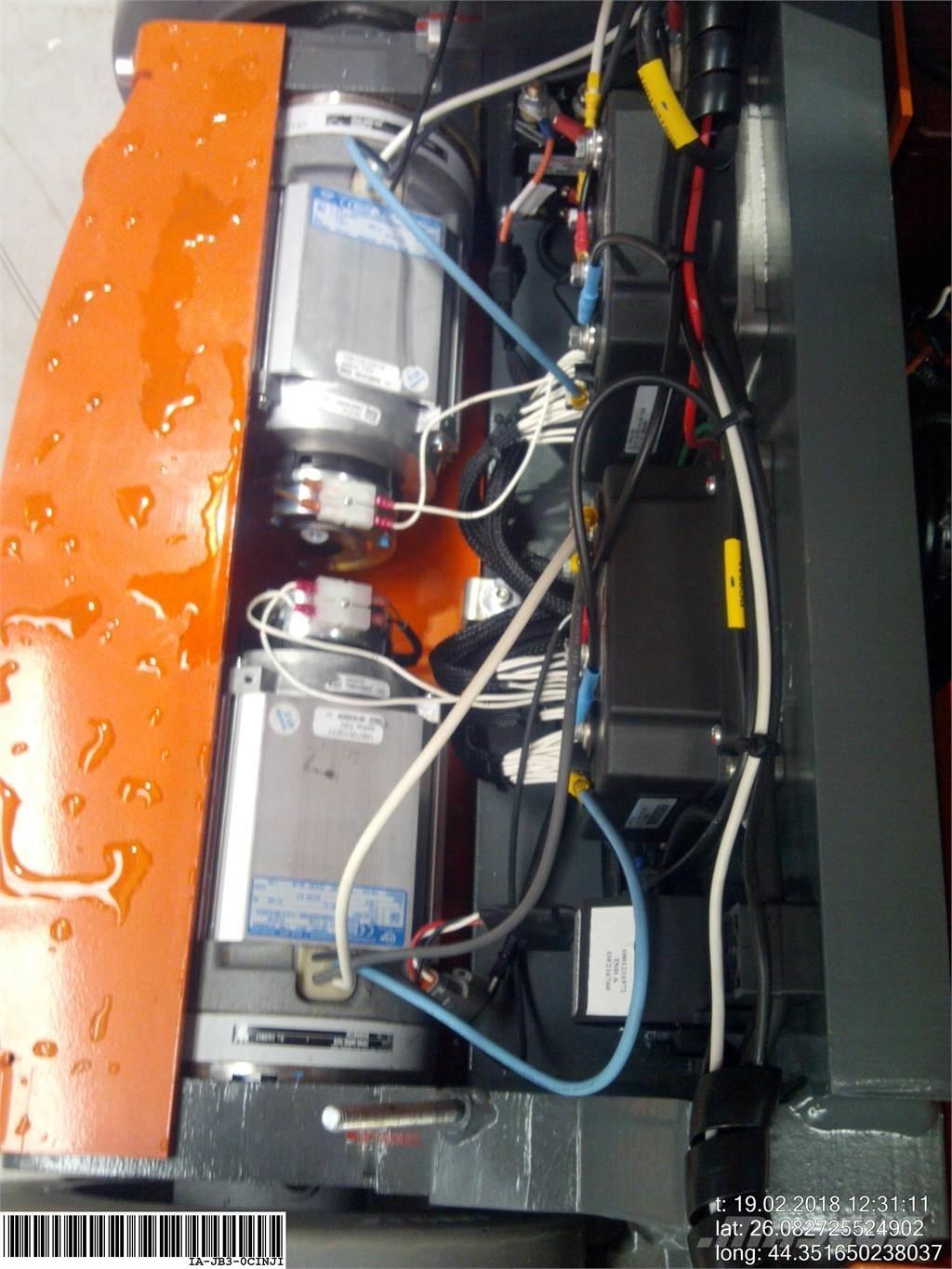 JLG Toucan duo Plataformas de Mastro Vertical