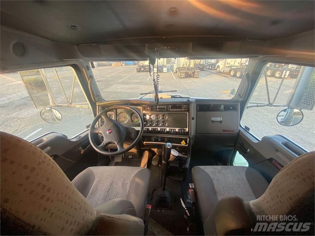 Kenworth T440 Camiões de chassis e cabine