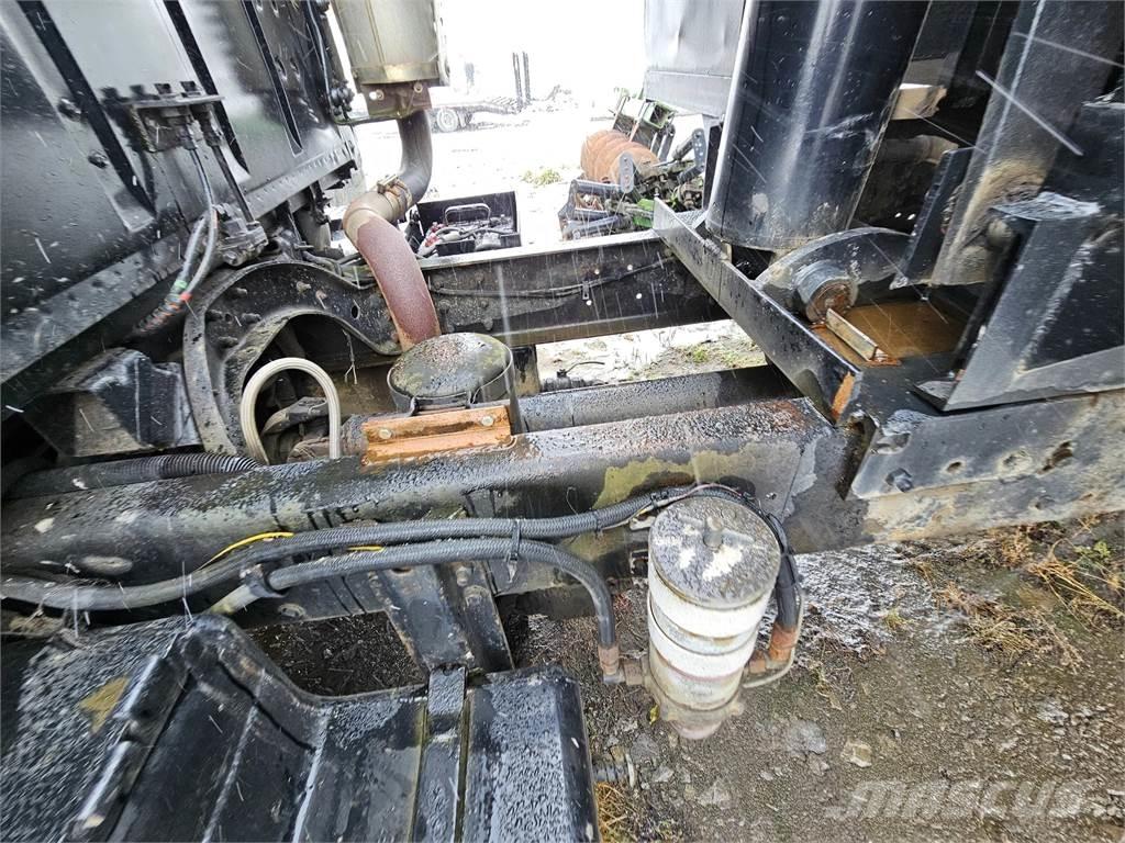 Ford L9000 Outros componentes