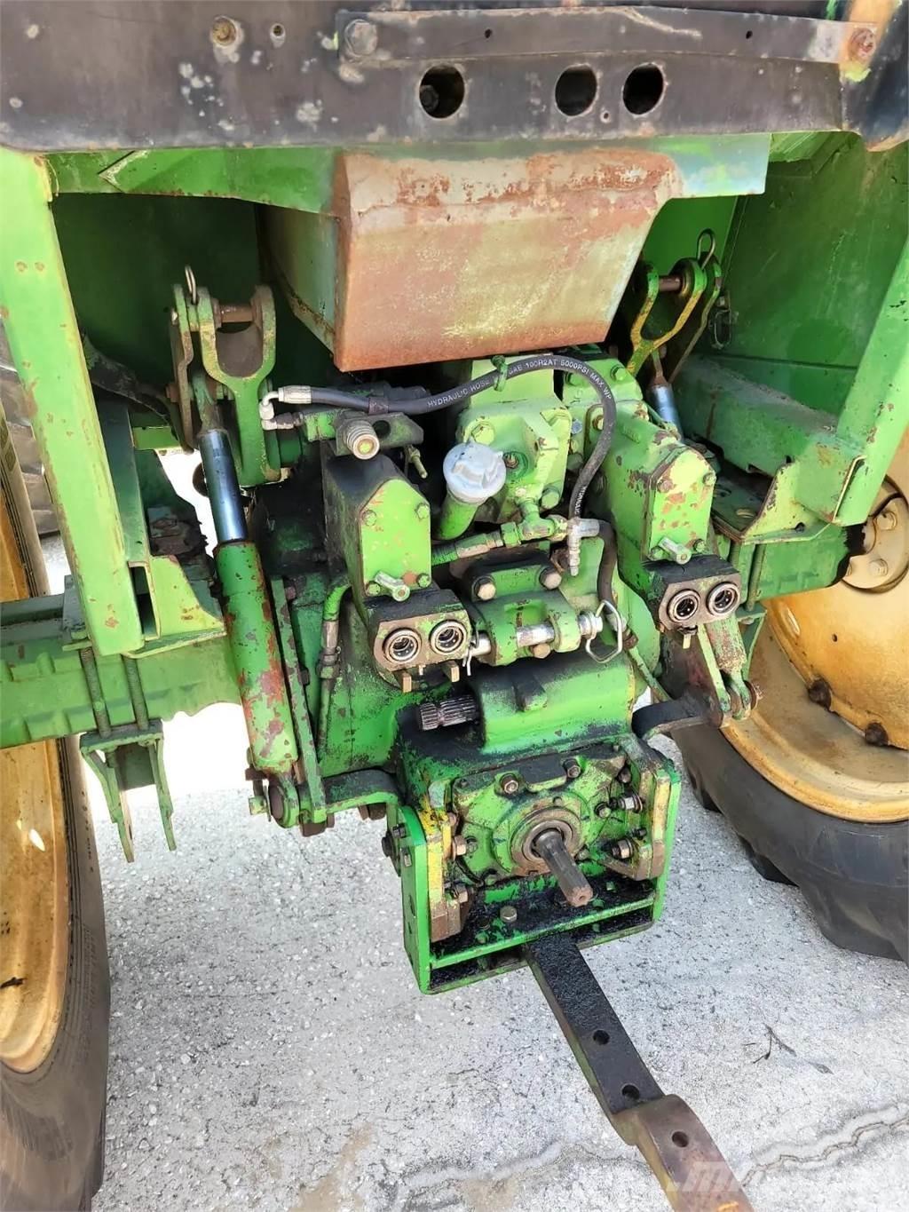 John Deere 4230 Tratores Agrícolas usados