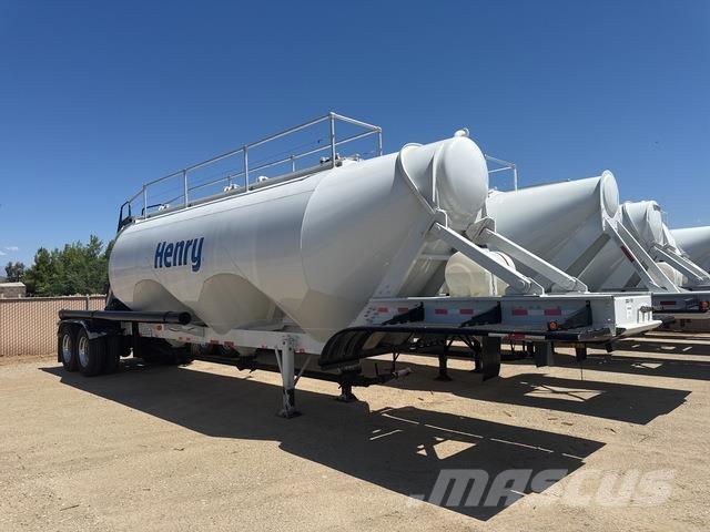  Aldura 1040CF Outros Reboques