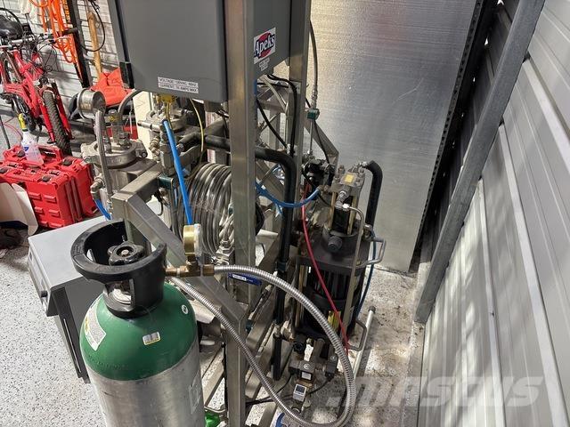  Apeks 1500-5L Construção - Outros
