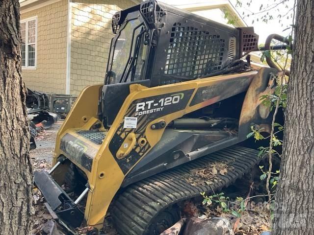 ASV RT120F Minicarregadeiras