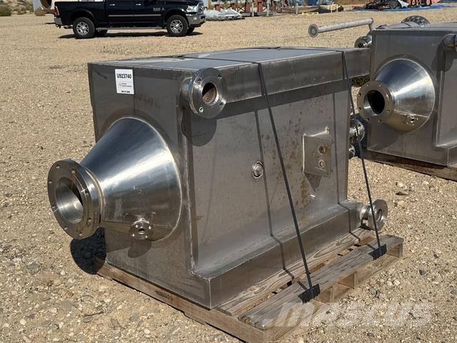  Berlie - Falco Construção - Outros
