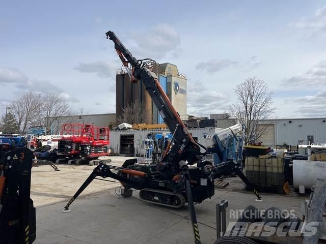  BG M250 Mini gruas