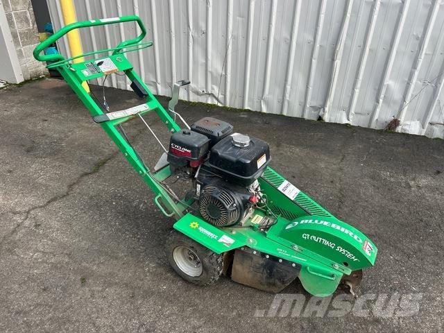 Blue Bird SG13 Moedores de coto