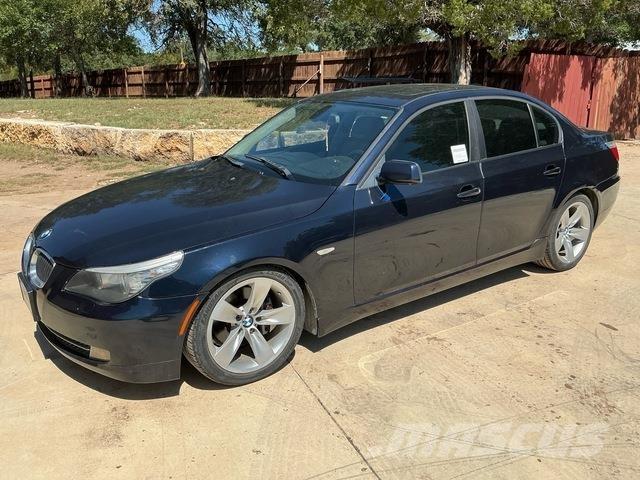 BMW 528i Automóvel