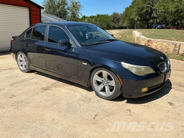 BMW 528i Automóvel
