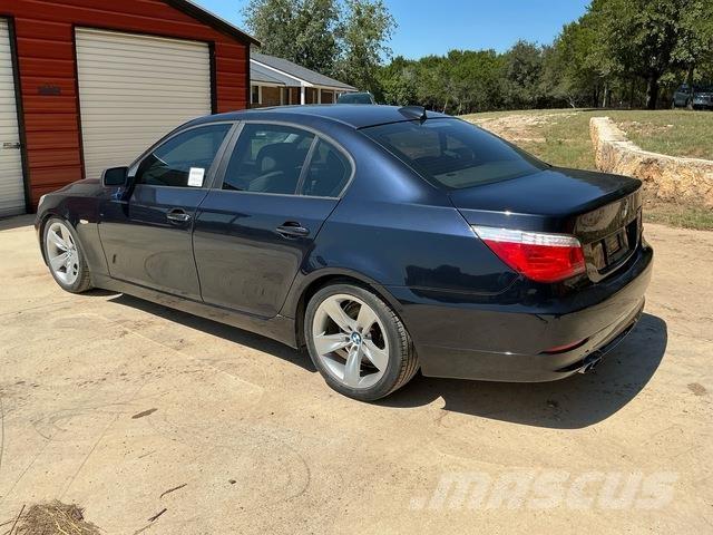 BMW 528i Automóvel