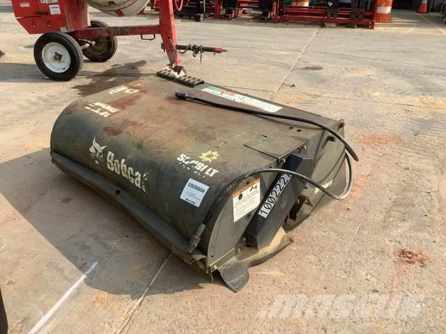 Bobcat 6707144 Varredoras