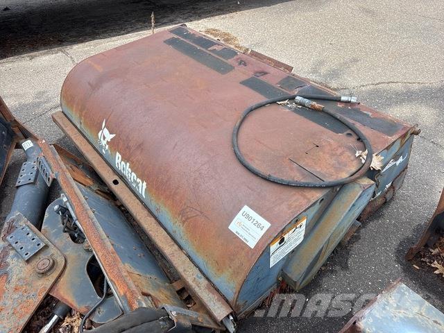 Bobcat 72 Varredoras