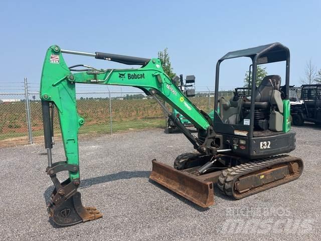 Bobcat E32 Escavadeiras de esteiras