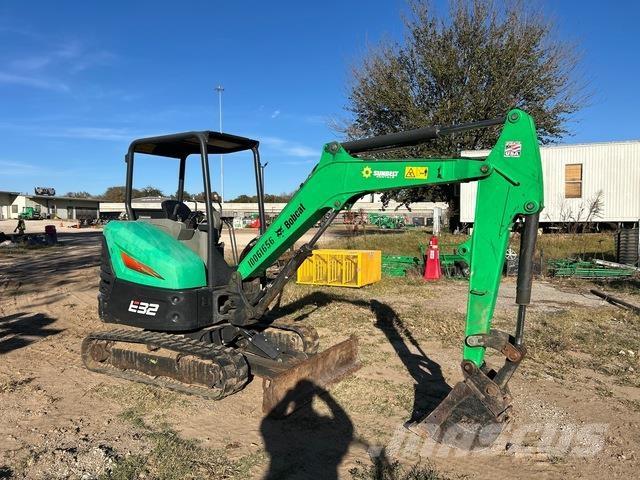 Bobcat E32 Escavadeiras de esteiras