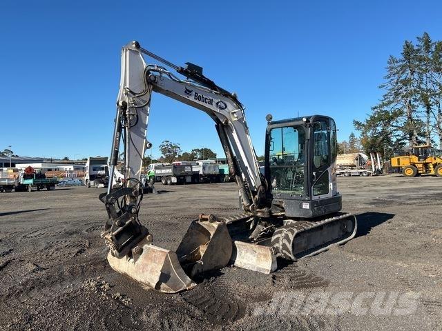 Bobcat E63 Miniescavadeiras